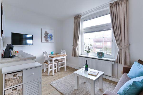 Apartment App-8-in-strandnaher-lage-baederstil-villa-in-wenningstedt-sylt Wenningstedt-Braderup